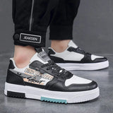 Casual Men's Sneakers Street Skateboard Shoes for Men Outdoor Walking Men Platform Shoes Lace Up Vulcanized Shoes