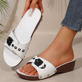 Breakj Belt Buckle Bottom One-Word Slippers Female Slope And Rivet Fish Mouth Slope And Beach Cold