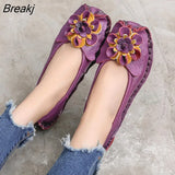2023 Soft Genuine Leather Flat Shoes Women Flats with Flowers Ladies Shoes Women Designers Loafers Slip