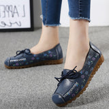 Breakj And Ribs Mother Shoes Leather Soft Soles Leisure In The Elderly Bean Shoes Lace Printing Spring And Summer Large Leather