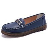 Breakj Leather Shoes Women 2025 Spring Mother Shoes Bean Shoes Women's Large Size Soft-Soled Driving Shoes Large-Size Casual Leather