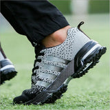 2020 Men Running Shoes Breathable Outdoor Sports Shoes Lightweight Sneakers for Women Comfortable Athletic Training