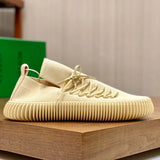 Men couple Sneakers Breathable Slip On Sneakers Men Ultralight Non Slip Comfortable Mens Socks Shoes Knitting Mesh Trainers
