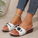 Breakj Belt Buckle Bottom One-Word Slippers Female Slope And Rivet Fish Mouth Slope And Beach Cold