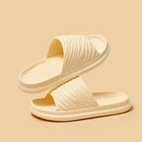 2024 Summer Soft Cloud Slippers Women Lightweight Anti Slip Flat Slides Woman Comfortable Eva Platform Sandals