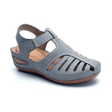 Breakj Ladies Sandals Large-Size Hollow Slopes Sandals Women Round Head Anti-Slip Women