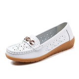 Women Casual Shoes Leather Ladies Breathable Flats Shoes Cut Out Women's Loafer Office Slip-on Moccasins Plus Size