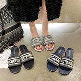 Breakj Slippers Wearing Women 2025 Summer New Letter Embroidered Flat Bottom One-Word Drag Fashion Leisure Beach