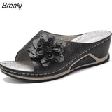 Women's Slippers Casual Flower Hollow Wedge Beach Shoes Outdoor Fashion Platform Comfortable Non-slip Sandals Chinelo