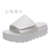 Bottom Cool Slippers Women Wear 2025 New Pine Pastry Beach Shoes Magic Sticker Slippers In The