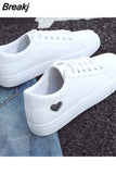 Spring Autumn Woman Shoes Fashion New Woman PU Leather Shoes Ladies Breathable Cute Heart Flats Casual Shoes White