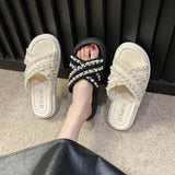 Breakj Bottom Slippers Women 2025 Summer Korean Version Of The New Small Fragrant Wind Cross Pearl Fashion Wearing Loose Cake Cool