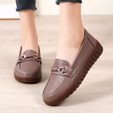 Breakj New Women's Shoes Leather Flat Sole Women's Bean Shoes One Foot Pedal Casual Women's Comfortable Mother
