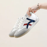 Breakj 2025 Spring Small White Shoes New Korean Ins Female Student Platform Ighten Sports Board Shoes Casual Street Shot XT