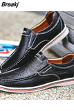 Men Leather Boat Shoes Casual Flats Moccasins Homme Driving Loafers Shoes Slip on Breathable Moccasins Hand Sewing Men