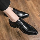 Classic Italian Leather Men's Brogue Point-toe Shoes Fashion 2021 New Casual Men Formal Shoes Comfortable Flat