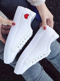 Spring Autumn Woman Shoes Fashion New Woman PU Leather Shoes Ladies Breathable Cute Heart Flats Casual Shoes White