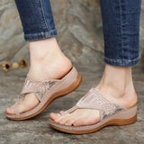 Women Wedge Shoes Soft Sole Vintage Ladies Sandals Embroidery Flower Casual Shoes For Women Comfy Mom Footwear Flip Flops