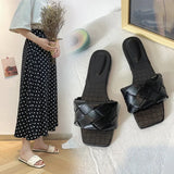 Weave Slippers 2021 Summer New Trend Simple Flat Shoes Ladies Diamond Lattice Mules Shoes Sexy Open Toe Ladies Flip