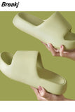 Cloud Soft EVA Slippers Couple Home Outdoor Slipper Summer Beach Unisex Bedroom Shoes Ladies Flip Flops Thick Bottom