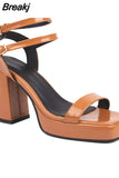 New Fashion 2023 Chunky High Heels Sandals Summer Ankle Buckle Riveted Design Ladies Sandals Comfy Walking Simply