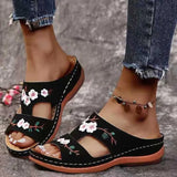 Breakj Summer Outside The Seaside Wear New Slippers Leisure Slopes And Flowers Shoes Beach Vacation Rome Cool Drag Sandals