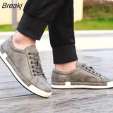 Sneakers Men Shoes Soft Leather Mens Casual Shoes Flat Male Footwear Classic Black White Shoes Yellow Grey Plus Size