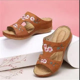 Breakj Summer Outside The Seaside Wear New Slippers Leisure Slopes And Flowers Shoes Beach Vacation Rome Cool Drag Sandals