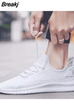 Men's Lightweight Running Shoes Summer Ultra-light Breathable Sneakers Zapatos De Mujer Walking Shoes Boys Sneakers