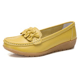 Breakj Flat Bottom Soft Bean Shoes Cowhers Comfortable Mother Shoes In The Elderly Beef Soles Low-Heeled Large Women's