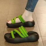 New Pregnant Women Step On Excrement Slippers Female Summer Wear Platform Beach Sandals Fashion Women
