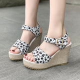 Breakj And Summer 2024 New Large-Size Lady Thick-Soled Sandals Temu Shredded Pattern Simple Casual