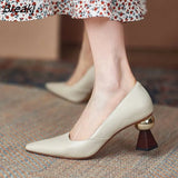Temperament Women's Pumps Middle-heeled Black Beige Pointed Toe Female Elegent Dress Shoe Retro Slip-On Casual Sapatos