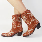New 2023 Spring Autumn Western Boots With Flower Fashion Cowgirl Walking Comfy Woman Ankle Boot