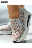 Dropship Platform Wedges Woman Shoes 2023 New Sporty Sneakers Floral Embroidered Slip On Wedge Sneakers Comfy