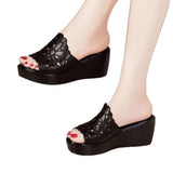 Breakj And Slippers Women 2025 Summer New Fashion Hollow Fish Mouth Cool Drag Thick Toe Slippery Slippers