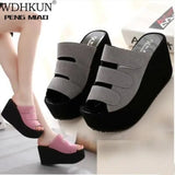 Summer New Sandals and Slippers Ladies Casual Flip Flops Wedge Sandals Thick Bottom Wedge Heel Solid Color