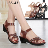 new fashion Woman sandals mother large size Flat leather Sandals slip comfort elderly Soft bottom