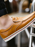 Men Leather Boat Shoes Casual Flats Moccasins Homme Driving Loafers Shoes Slip on Breathable Moccasins Hand Sewing Men